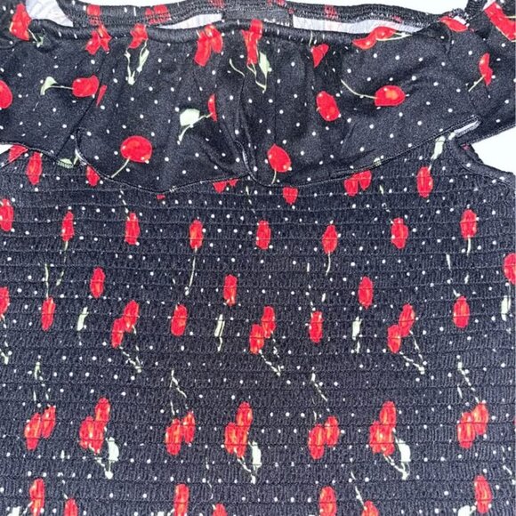 Almost Famous On / Off Shoulder Cherry Print Top, Medium - Picture 3 of 10